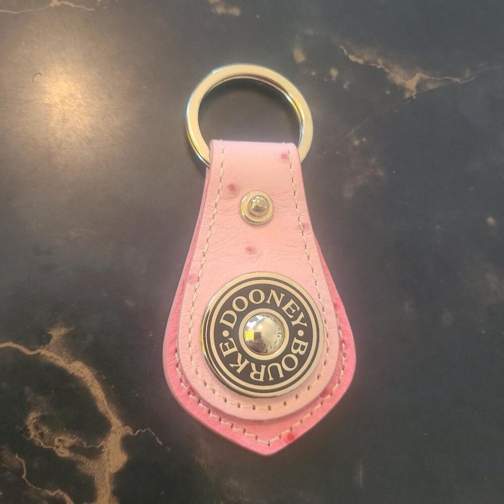 Dooney Bourke Rose Pink Gold Keyring Keychain - Picture 2 of 4